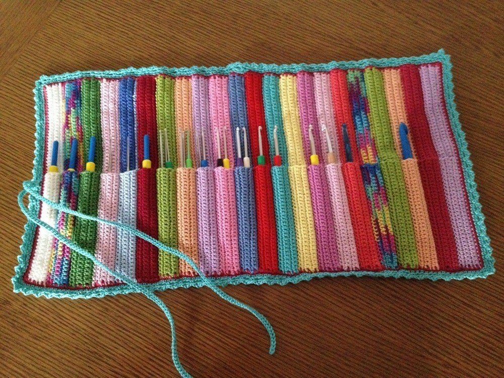 Stifte-Rolle - Häkelanleitung