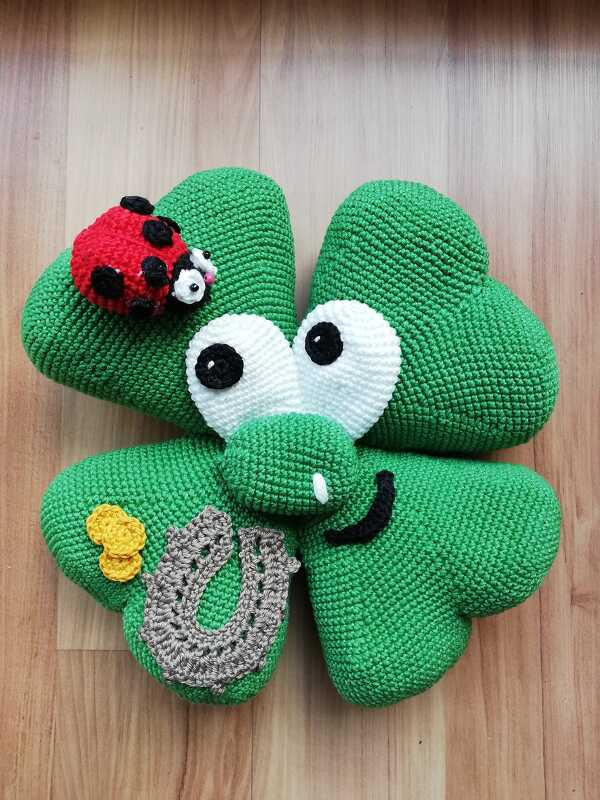 Silvester - Kleeblatt Häkelanleitung Amigurumi