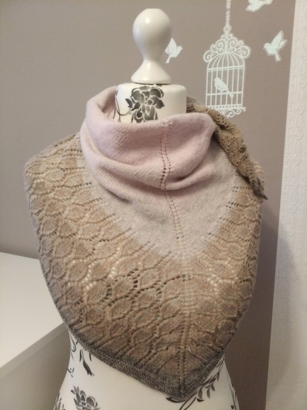 Strickanleitung, Dreieckstuch, Black Christmas