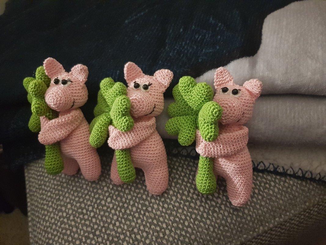 Häkelanleitung Glücksschwein mit Kleeblatt - PDF Datei