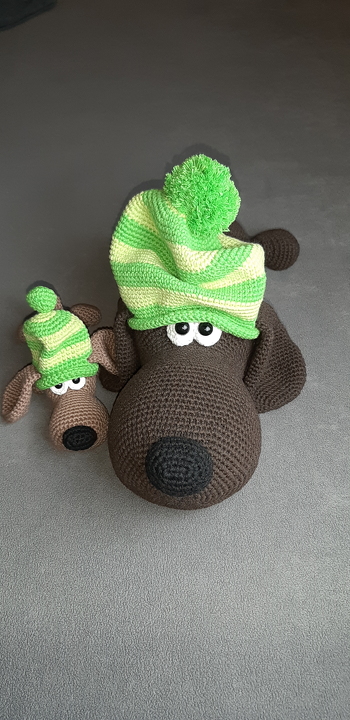 Hier noch mal die beiden  Versionen  vom Schlumperlumpi zusammen. Tolle Anleitung.