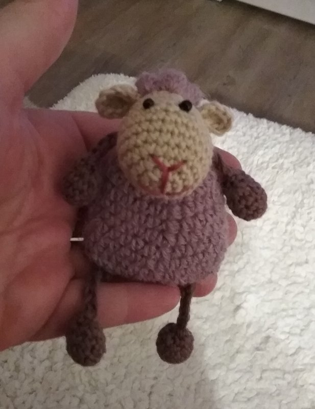 Schaf Anhänger zur Frühlingsdeko, Osterdeko, Mitbringsel, Taschenbaumler