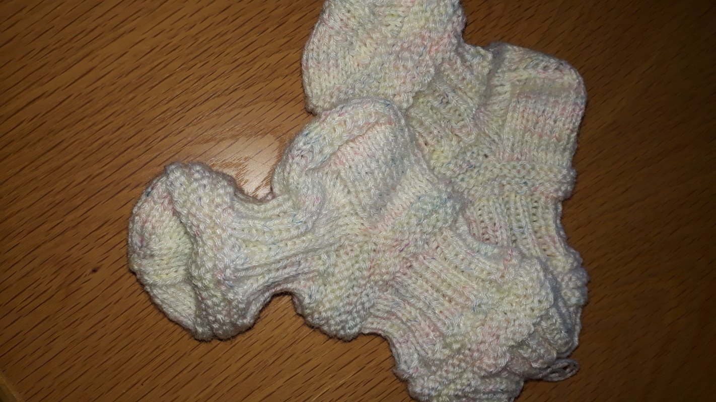 Strickanleitung Baby-Mojo-Socken, Glückssocken in 4 Größen
