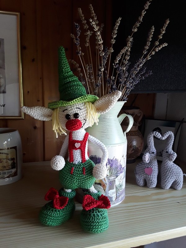 Häkelanleitung Amigurumi / Jodi der Kobold