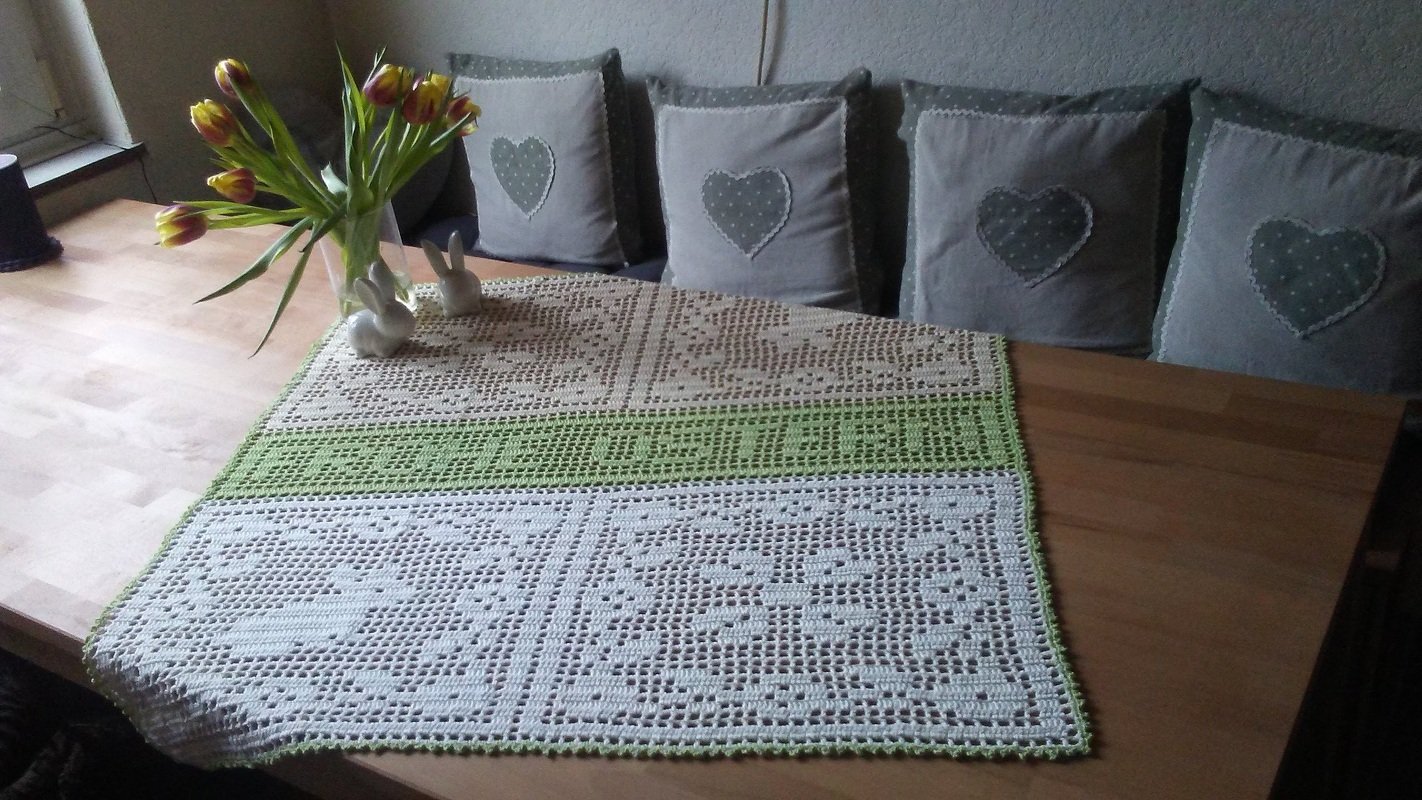 Häkeln / Mitteldecke "Hasi"