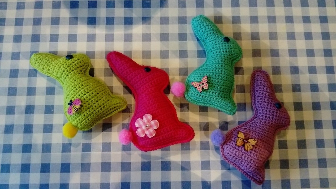 Osterhase als Dekoration oder Bestecktasche