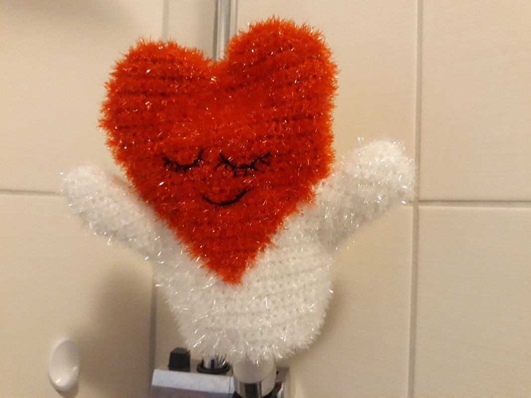 Dusch- Handschuh Herz, gehäkelt von Dadade