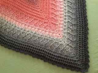 Relief-Rebell Dreieckstuch