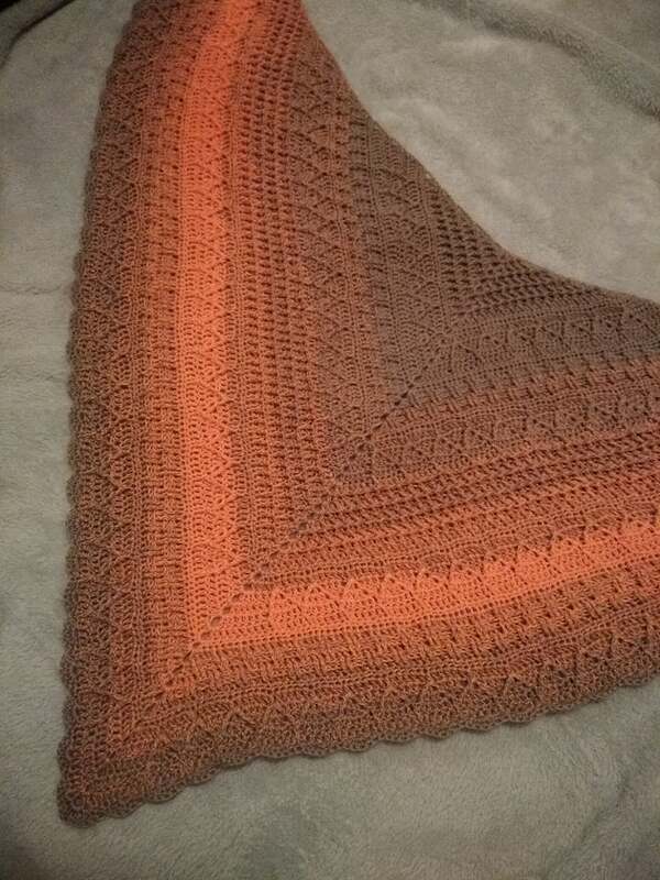 Relief-Rebell Dreieckstuch