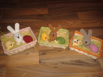 Super einfach zu häkeln und einfach erklärt. Habe gleich als Ostergeschenk für meine Familie mit selbst gehäkelten Ostertierchen beschenkt. :)