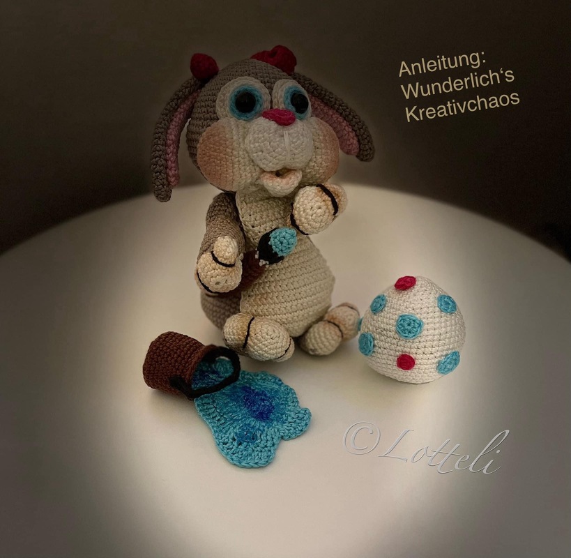 Crochet Pattern "Babsi" and the faulty Easter egg