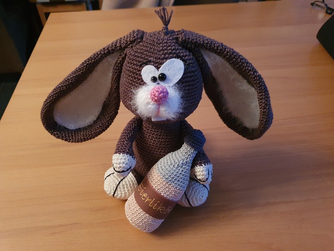 Hase – beduselter Eddy - Häkelanleitung