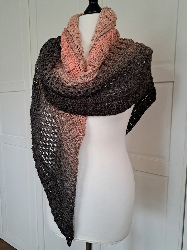 Häkelanleitung Tuch // Dreieckstuch // Schultertuch Hibiskus