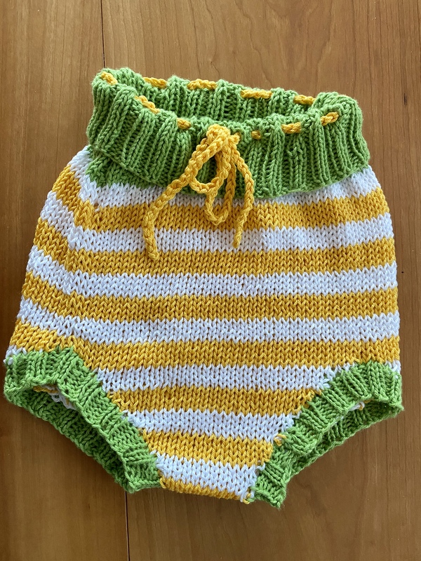 Diaper Cover Knitting Pattern  3 sizes