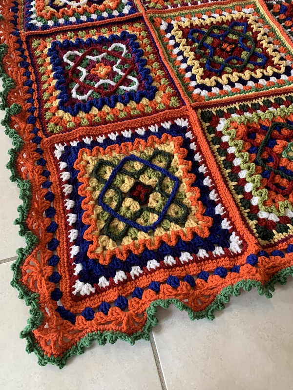 wundervolle Tagesdecke "KAPATA"