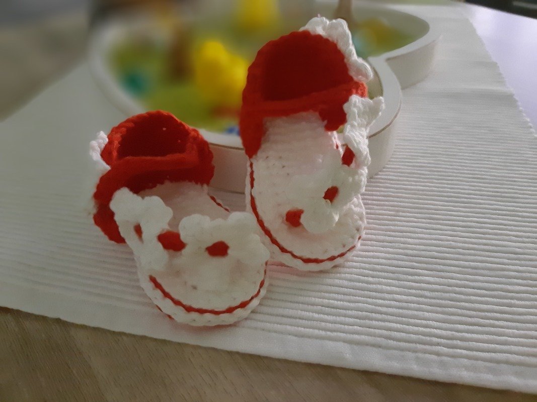 Sparangebot Häkelanleitung Babyschuhe / Zehentrenner + Stirnband