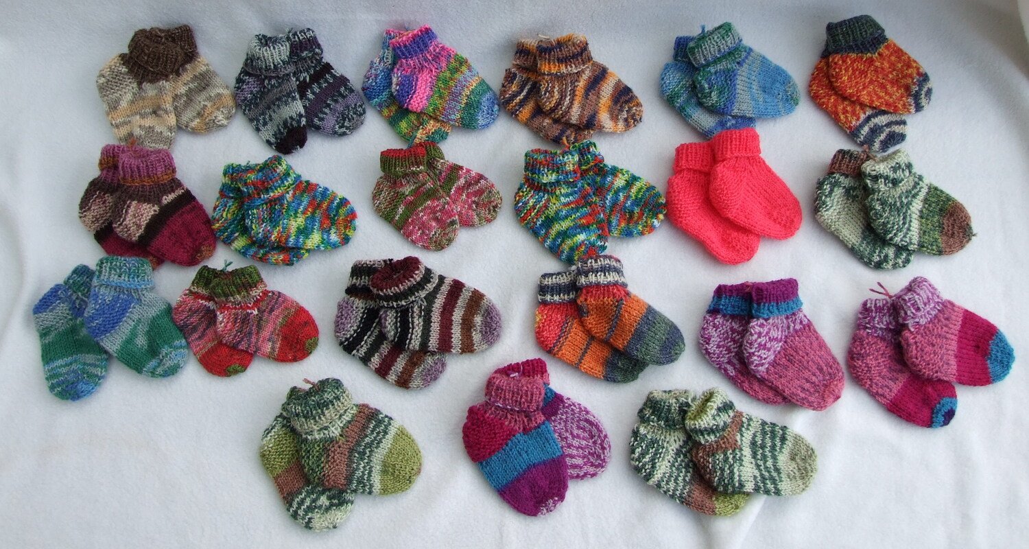 Babysöckchen ohne Ferse stricken