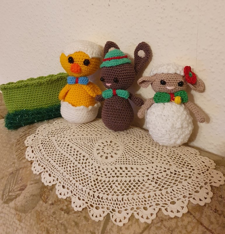 Easter-Trio: Chicklet, Bunny &amp; Lamb – Crochet Pattern