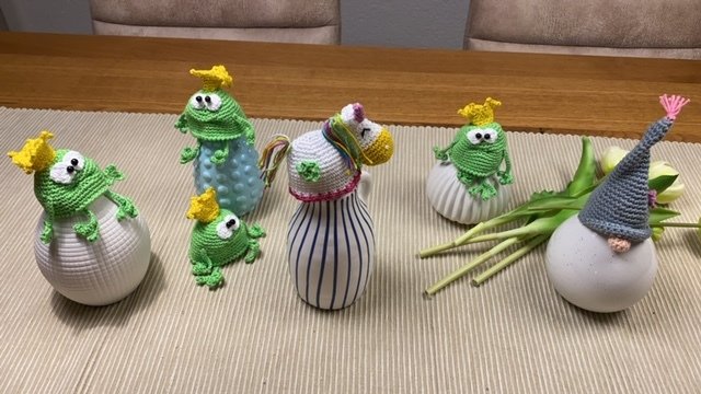 &quot;Die Wegglies 2.0&quot; - Eierwärmer-Wichtelbande Sommeredition