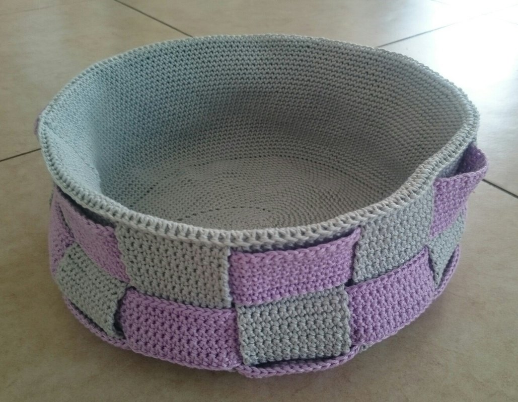 Häkelkorb / Utensilo