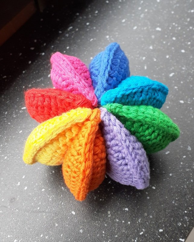Crochet pattern Rainbow Ball