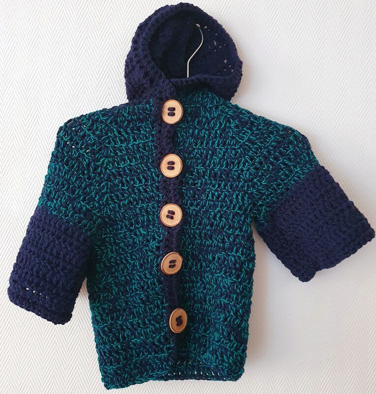 - MINI MATILDA - Babymantel/ Jacke häkeln, ab Größe 42/44 Puppe - 86/92 Kleinkind. mit Kapuze oder Kragen