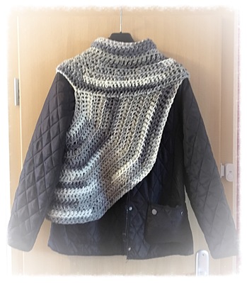 Eine ganz tolle und einfach erklärte Anleitung! Ich war ruckzuck fertig und werde den Shrug noch in weiteren Farben machen!