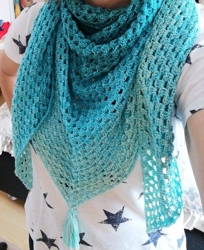 Granny shawl - Version 2 – Twirls