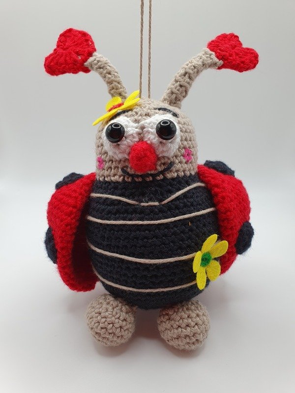 Ladybug Couple in Love - Crochet Pattern