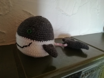 Leider hab ich das Lachen nicht so gut hingekriegt. Ist schnell und einfach zu häkeln