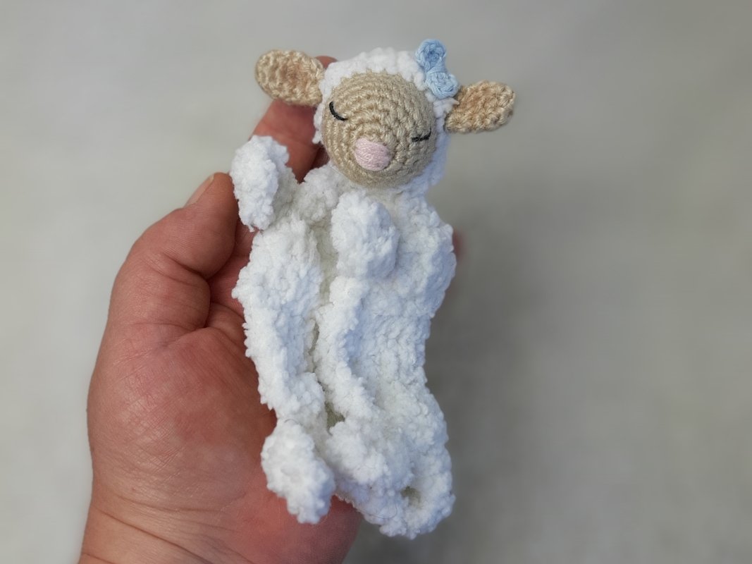 Schaf "Mini-Rosalie"