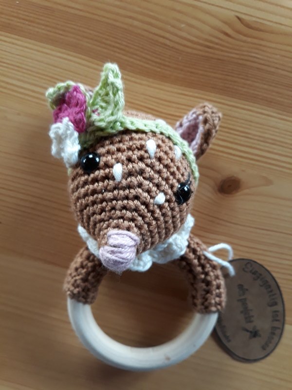 Häkelanleitung Babyrassel Rehkitz Rosa