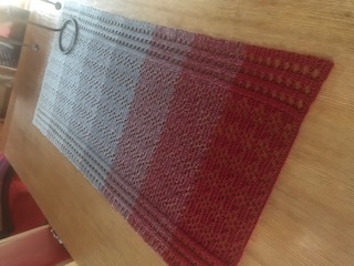 Häkeln / Tischläufer "Stripes" / Größe individualisierbar