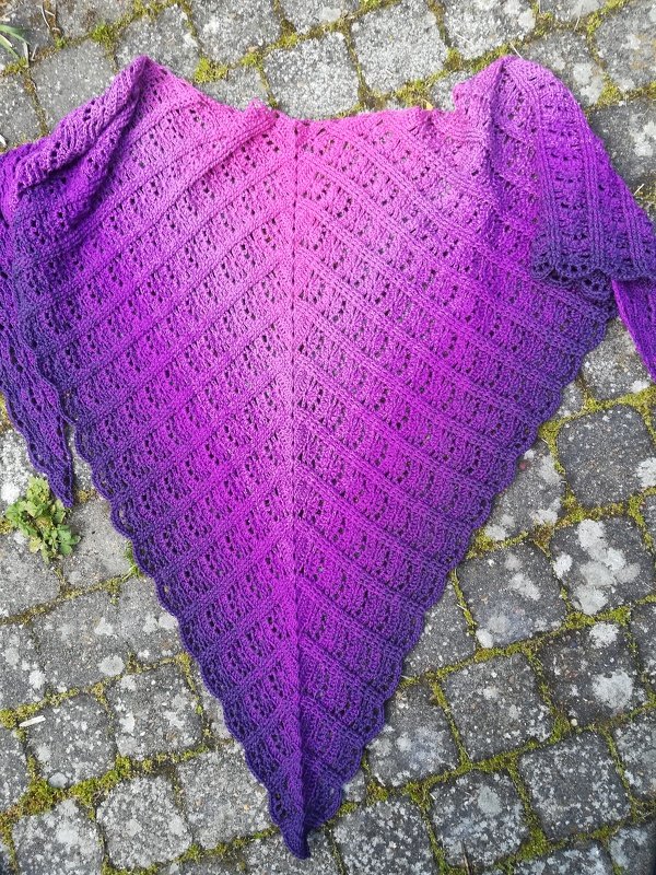 Häkelanleitung Dreieckstuch "Open end"