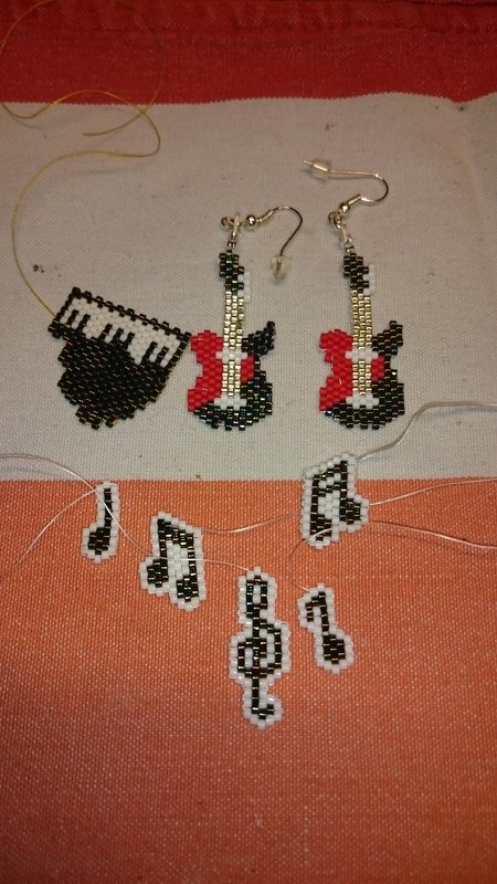 Noten und Notenschlüssel / Anhänger / Ohrringe / Schlüsselanhänger