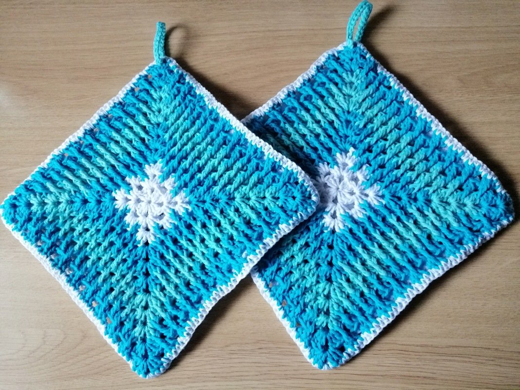 Mosaic Granny Potholders - Mix