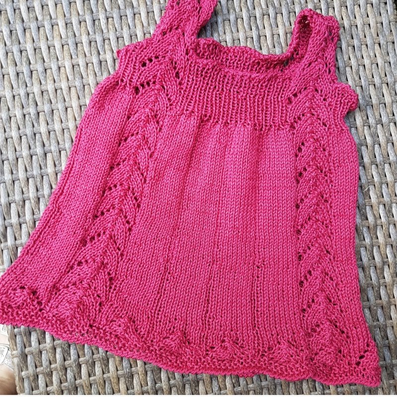 Strickanleitung * Baby Kleid in 3 Größen 0 - 18 Mon. * ohne Naht