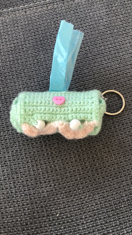 Poop Bag Dispenser (Trachten Edition) - Kotbeutel Spender direkt an der Leine befestigt