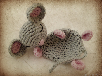 Sehr gute Anleitung, schell gemacht und zuckersüß.
Ein wunderschönes Mitbringsel, was nicht nur Kindern gefällt.