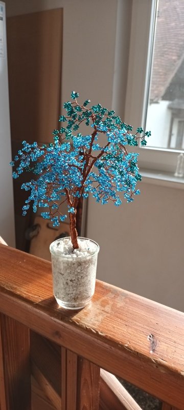 Wisteria Blauregen Bonsai aus Perlen und Draht - und aus Liebe