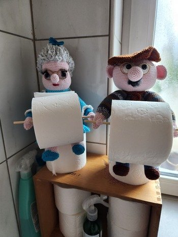 oma Ursula hat Unterstützung bekommen von Opa Horst 😅😂