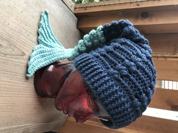 BEANIE  "NEPTUN"