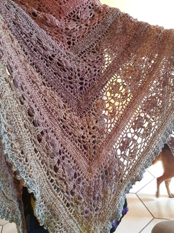 The tulip shawl Ethuil