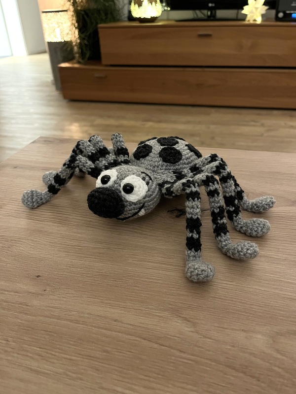 Häkelanleitung / Amigurumi / Kaito - die Spinne