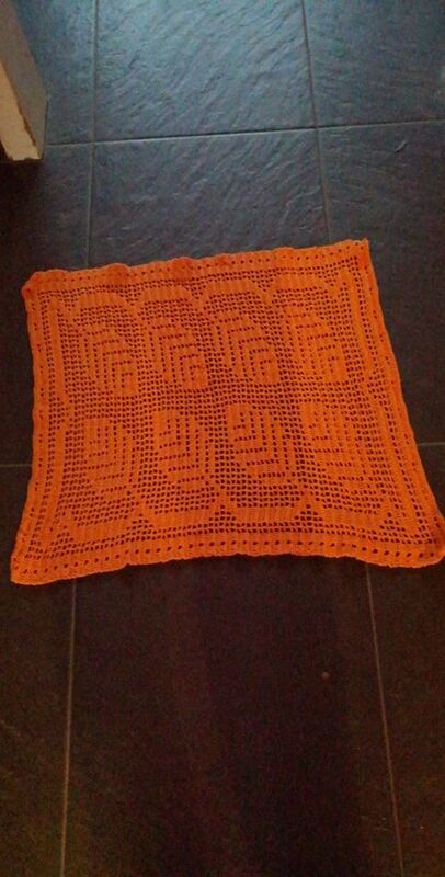 Tischläufer "Leaves in the Wind "