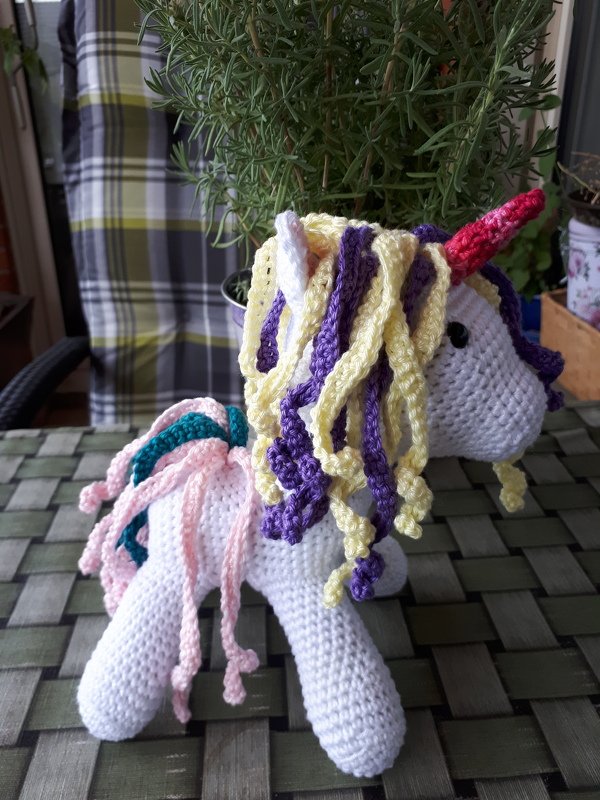 Emma the Unicorn crochet pattern