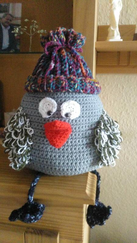 Häkelanleitung Wintervögelchen &quot;Viola&quot; (Kantenhocker)