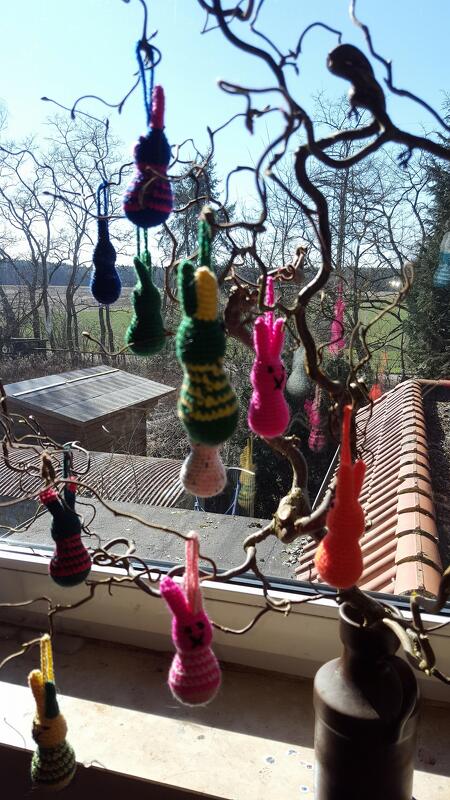 Häkelanleitung Osterhasenbande