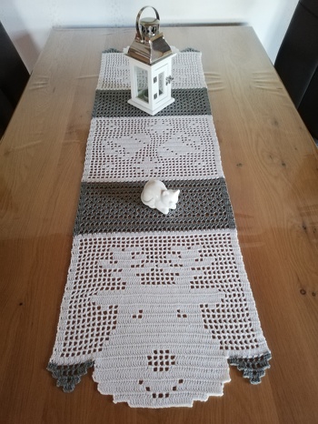 Die Anleitung ist leicht verständlich. Auch in grau/weiß sehr schön