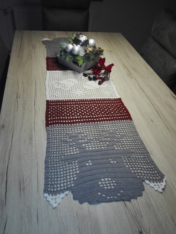 Häkeln / Tischläufer "Rudi"
